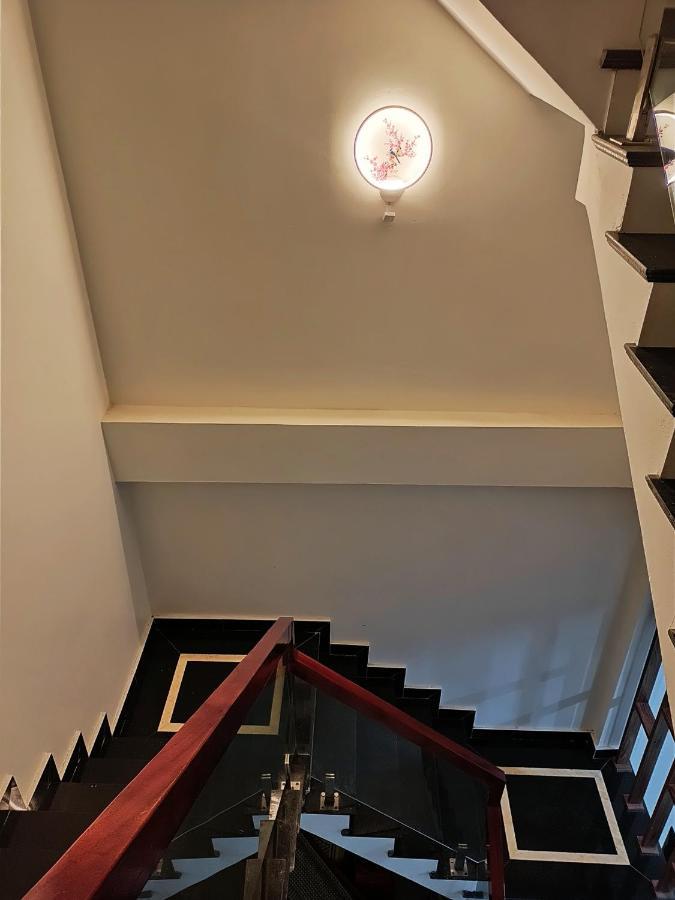 Nha Nghi Quang Trung Apartment Донг Ван Екстериор снимка