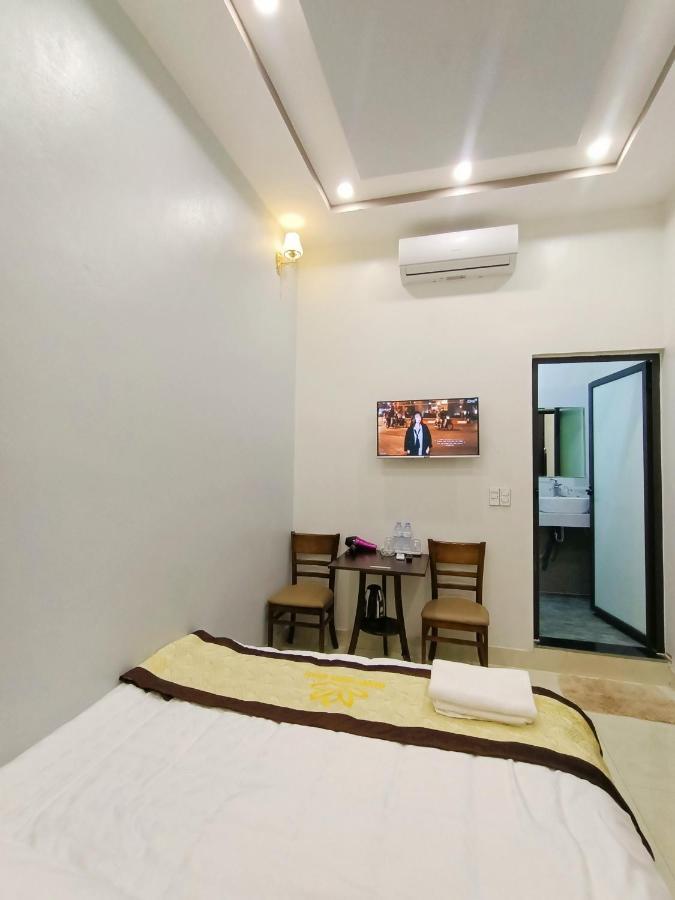 Nha Nghi Quang Trung Apartment Донг Ван Екстериор снимка